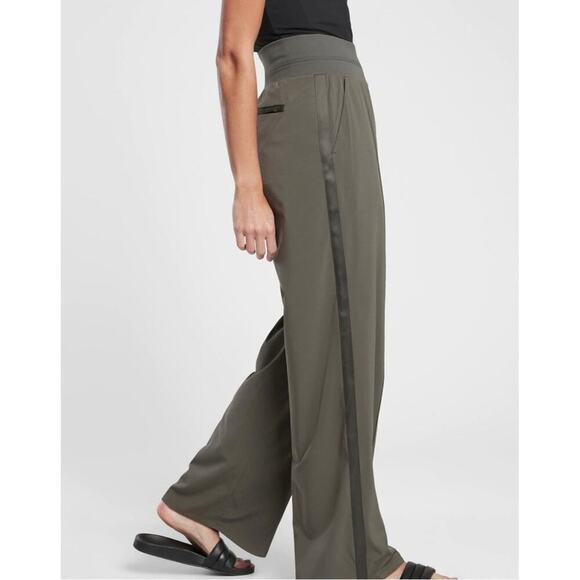 NEW Athleta Nolita Wide Leg Pant Sz 20 Green - Picture 10 of 12